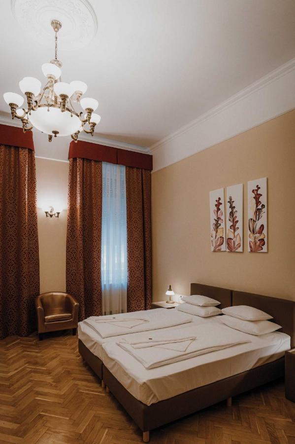 Dozsa Apartman Segedyn Zewnętrze zdjęcie