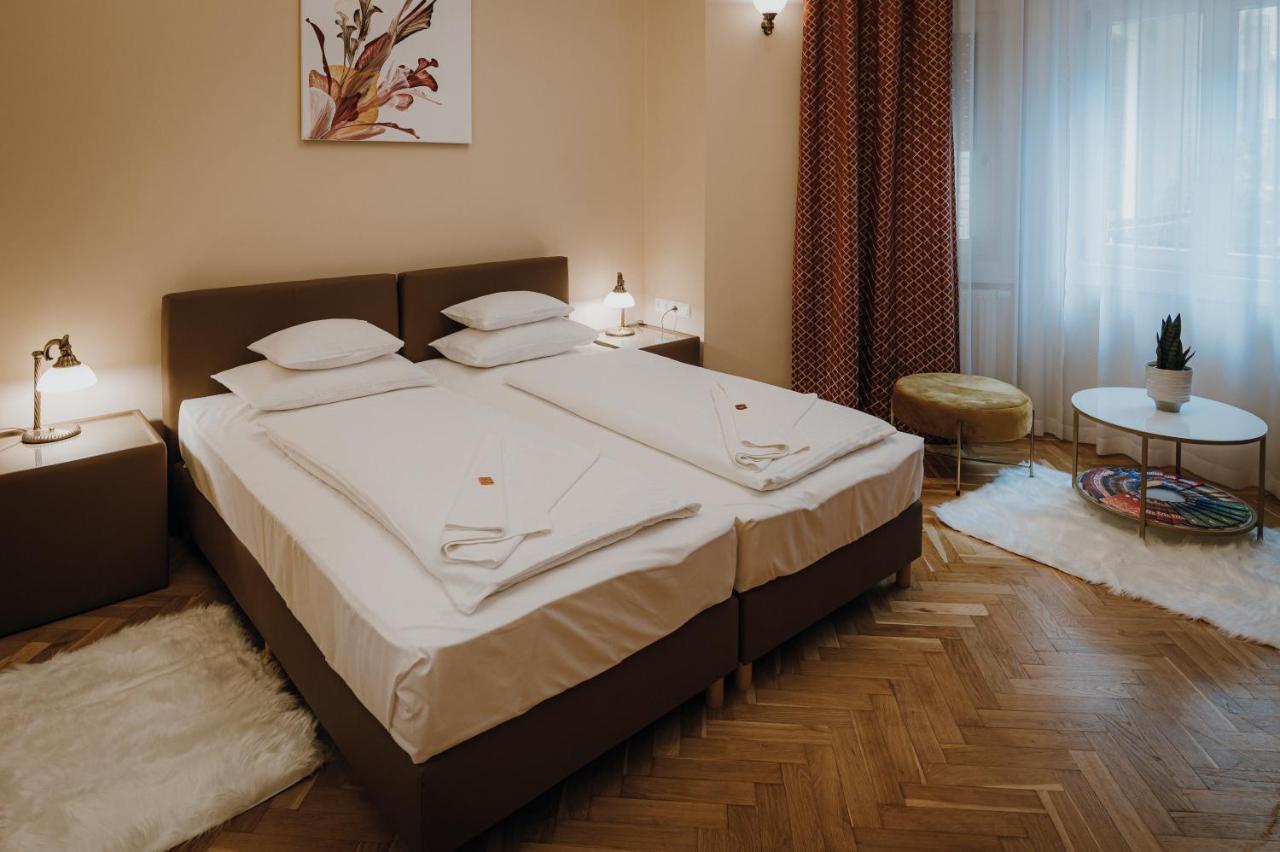 Dozsa Apartman Segedyn Zewnętrze zdjęcie