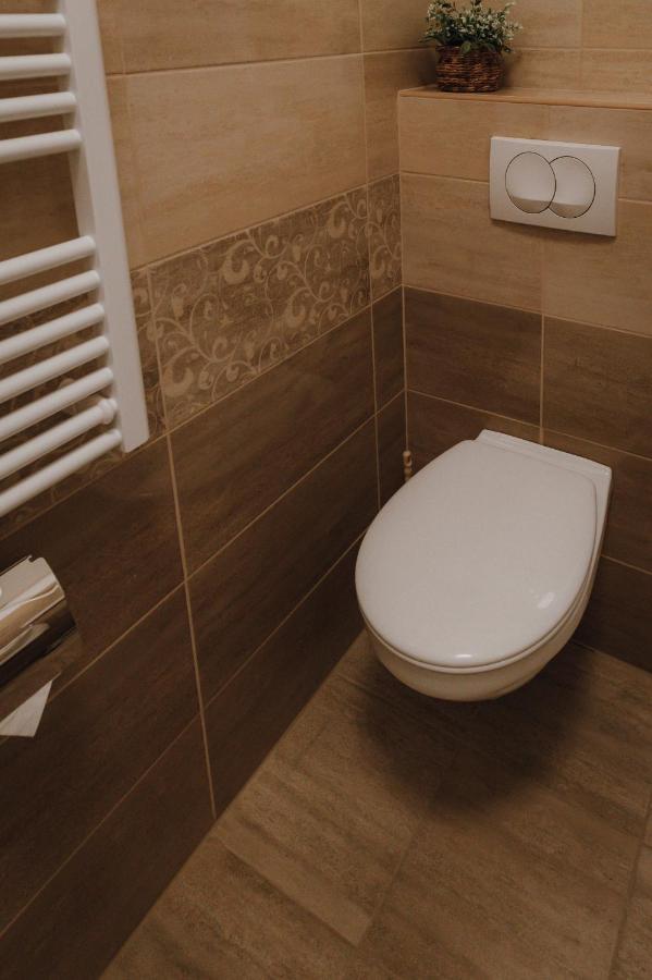 Dozsa Apartman Segedyn Zewnętrze zdjęcie